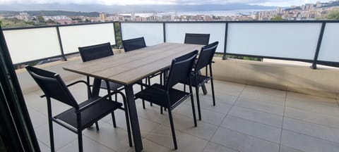 Balcony/Terrace, Dining area, Mountain view, Sea view