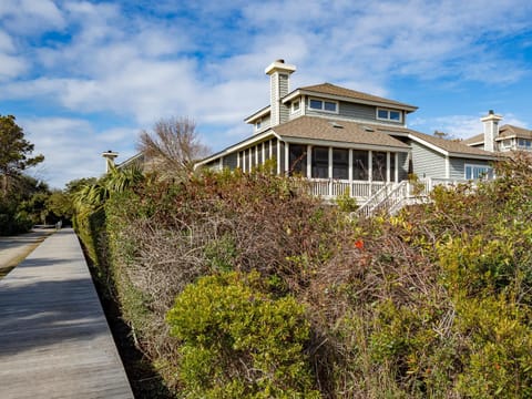 2228 Rolling Dune North Beach Cottage House in Seabrook Island