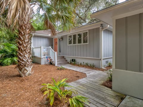 2631 Seabrook Island Road House in Seabrook Island