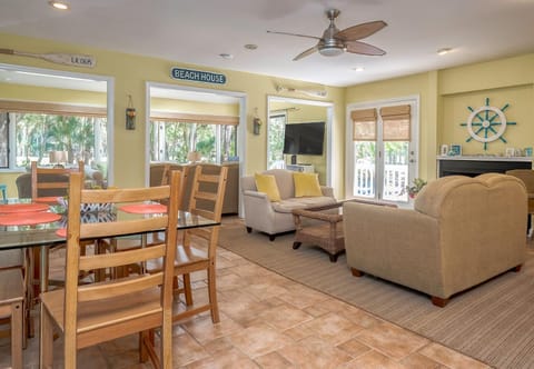 2631 Seabrook Island Road House in Seabrook Island