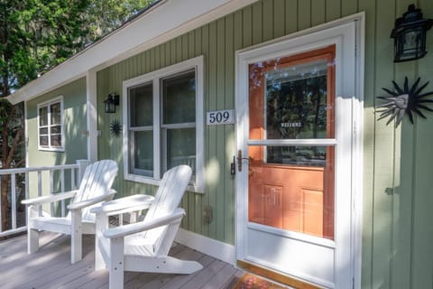 509 Tarpon Pond Cottage House in Seabrook Island