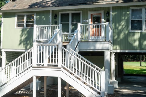 509 Tarpon Pond Cottage House in Seabrook Island