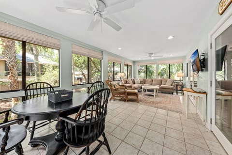 1122 Summerwind Cottage House in Seabrook Island