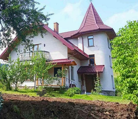 Property building, Day, Garden, Garden view