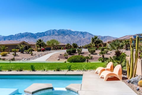 Vista Oasis Retreat Permit# BLIC-000,040-2021 Casa in Cathedral City