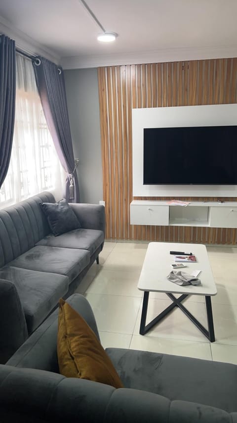 Two bedroom apartment in ikeja Condominio in Lagos