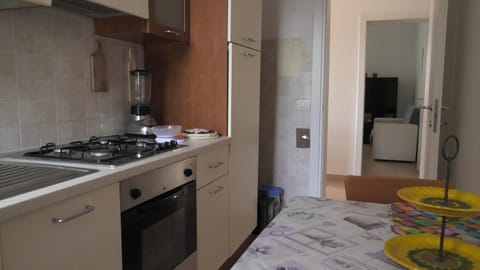 minibar, pet friendly, kitchen