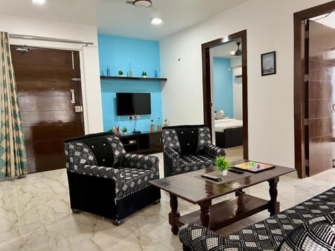 Jasmine 3BHK by Wabi Sabi Stays with Private Balcony Condominio in Rishikesh