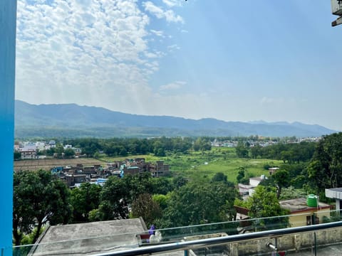 Property building, Day, Natural landscape, Mountain view