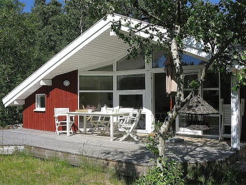 Holiday Home Niglæs - 700m from the sea in NE Jutland by Interhome House in Västra Götaland County