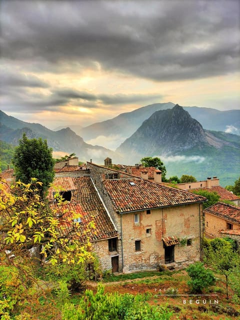 Nearby landmark, Natural landscape, View (from property/room), Mountain view