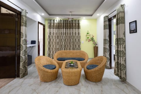 Lily 3BHK by Wabi Sabi Stays with Private Balcony Condo in Rishikesh
