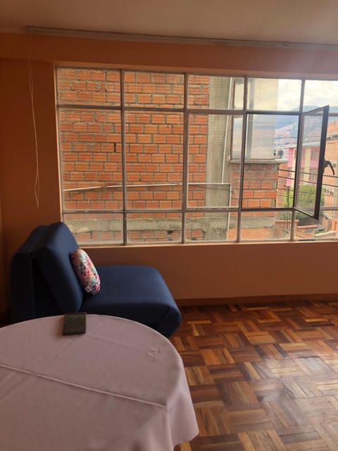 Económico Sofá cama en sala Vacation rental in La Paz