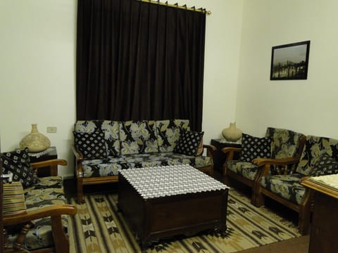 ( b&b ) Gadara rent room Bed and Breakfast in North District