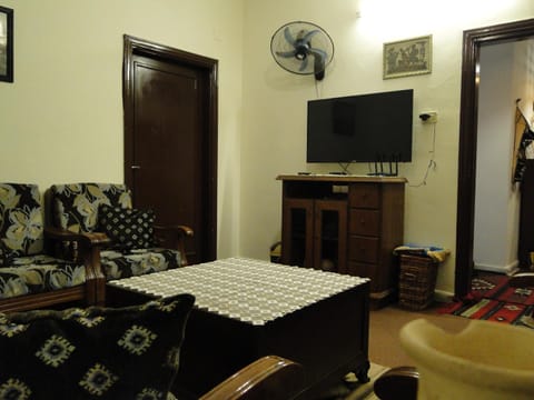 ( b&b ) Gadara rent room Bed and Breakfast in North District