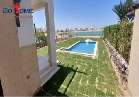 Property building, Day, Garden, Garden, Garden view, Pool view, Swimming pool, Swimming pool, Entertainment