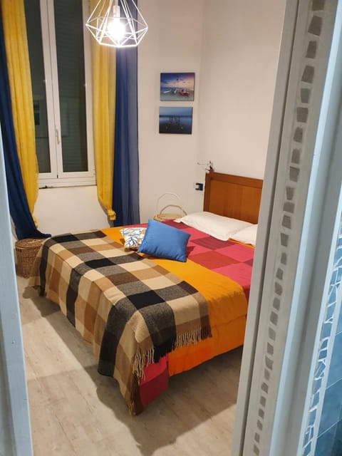 Appartamento a 100 metri dal mare Apartment in Deiva Marina