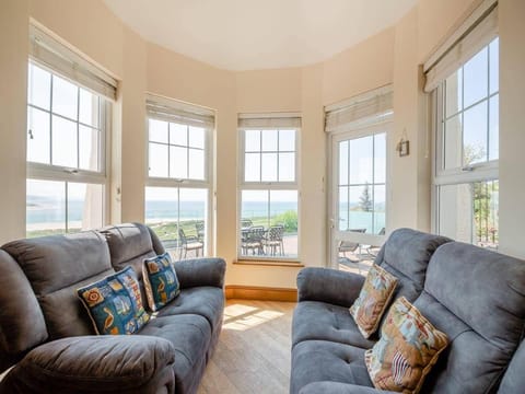 Rockcliffe -Spectacular Family Holiday Home - Aberdovey Casa in Aberdyfi