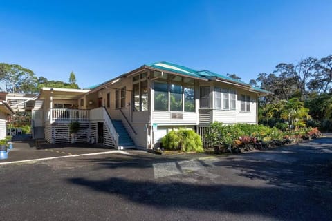 Aloha Junction Guest House - 5 min from Hawaii Volcanoes National Park Chambre d’hôte in Volcano