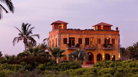 Villa Santa Cruz Hotel in Baja California Sur