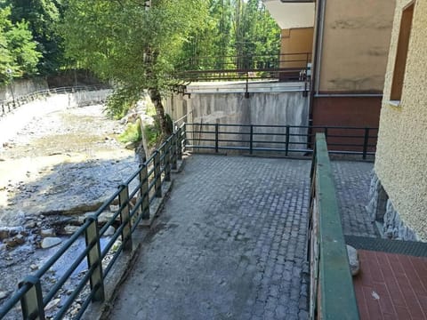 Appartamento spazioso con terrazzo di proprietà Apartment in Limone Piemonte