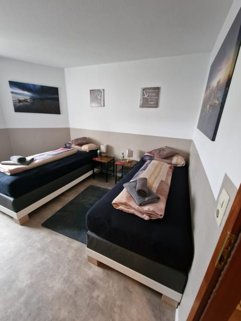 HANDWERKER Living Studio LILLI Apartment in Bielefeld