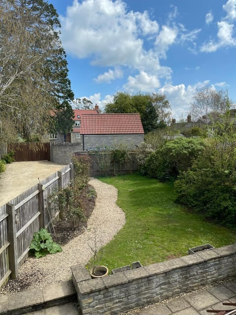 Garden, Garden view