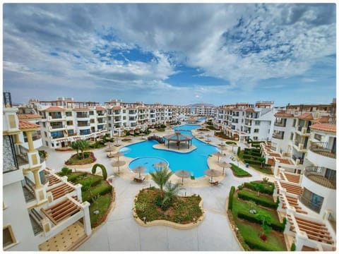 Cosy Studio on the First Floor with lovely Terrace and Personal Garden Area, Pool View and Free Beach Access in Sharm Hills Resort Apartment in Sharm El-Sheikh