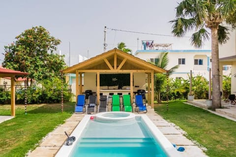 Evening entertainment, Pool view, Swimming pool, sunbed