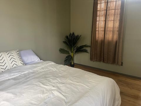 JJ Guest House Bed and Breakfast in Antigua and Barbuda