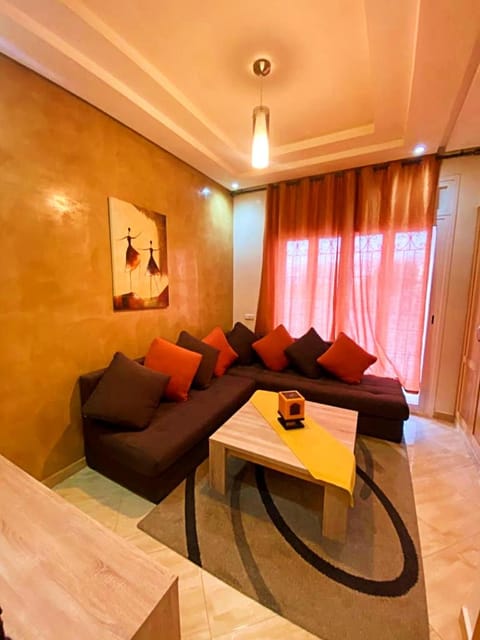 Bright, Cozy And Relaxing, With Pool 7 min to Sea Condo in Agadir