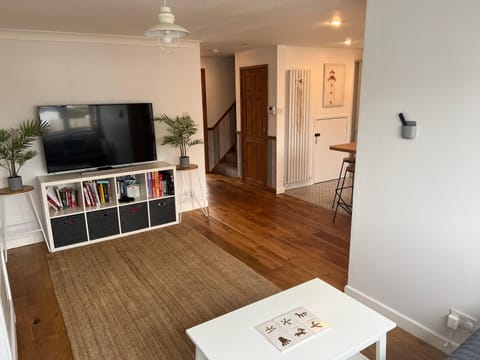 1min walk to Beach- Happy Waves- Family Home House in Camber