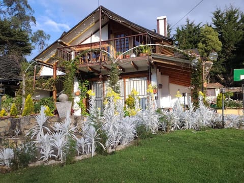 Property building, Day, Natural landscape, Garden view