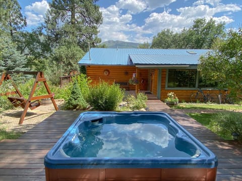 Country Sunshine Bed and Breakfast Bed and Breakfast in La Plata County