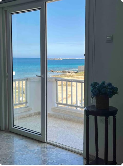 MARINE Apartment in Famagusta