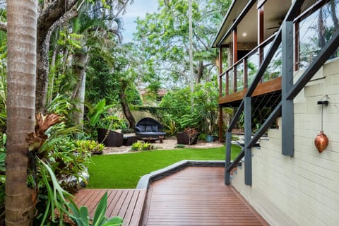 Bali Vibes Serene Tropical Oasis 4BD Holiday Home House in Brisbane
