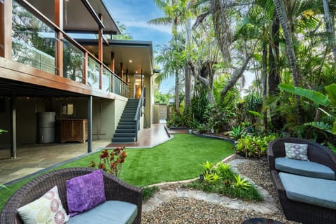 Bali Vibes Serene Tropical Oasis 4BD Holiday Home Maison in Brisbane
