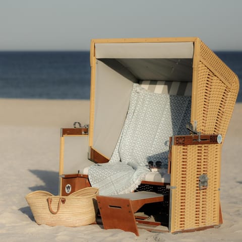 Beach, Sea view, sunbed