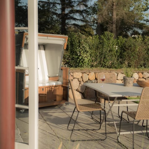 Balcony/Terrace, Dining area