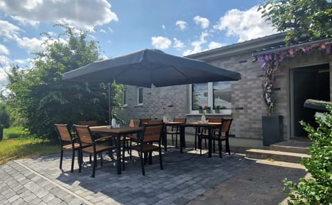 Patio, Garden, Balcony/Terrace, Dining area