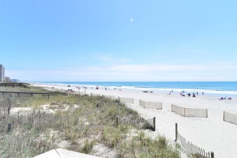 Exclusive Ocean View Beach Castle w Pool Grill Pool Table House in North Myrtle Beach