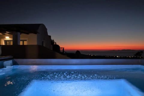 Night, Natural landscape, Hot Tub, Sea view, Sunset