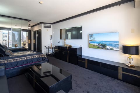 Designer Suites - Versace On View Hotel in Surfers Paradise Boulevard