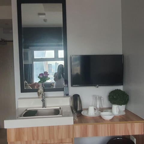 TV and multimedia, Kitchen or kitchenette