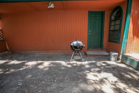 Day, BBQ facilities