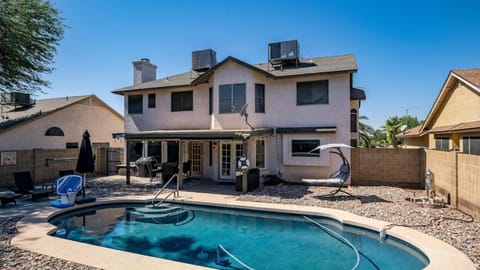 North Phoenix 4 Bdrm Vacation Home wPool Games House in Desert Ridge