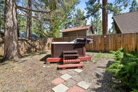 Spring, Day, Hot Tub