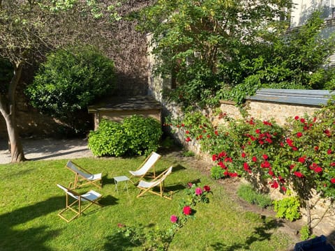 Spring, Garden, Garden view, sunbed