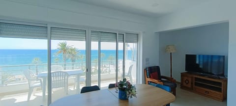 Dining area, Sea view