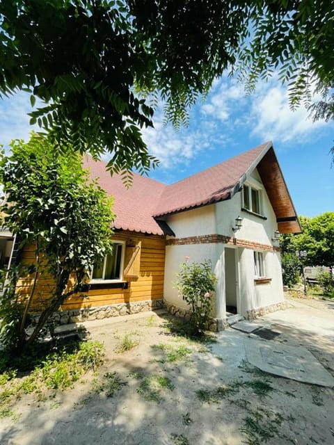 Property building, Garden view